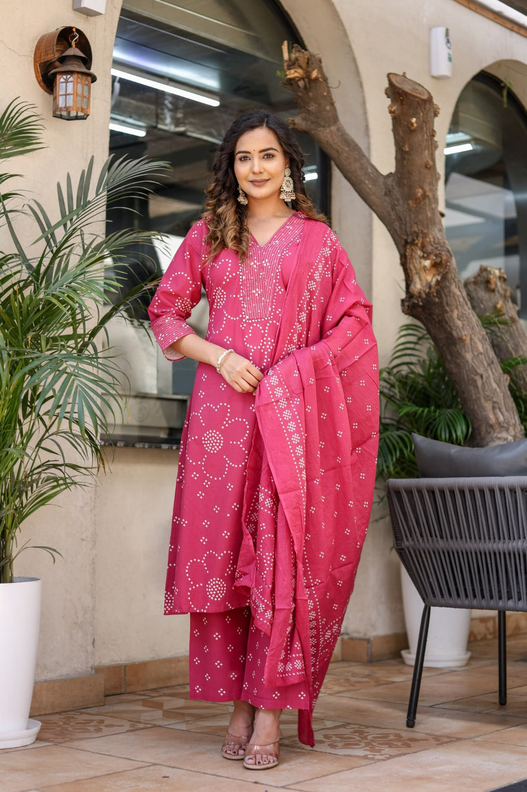 Indolady A-Line Printed Suit Set – Elegant & Comfortable!