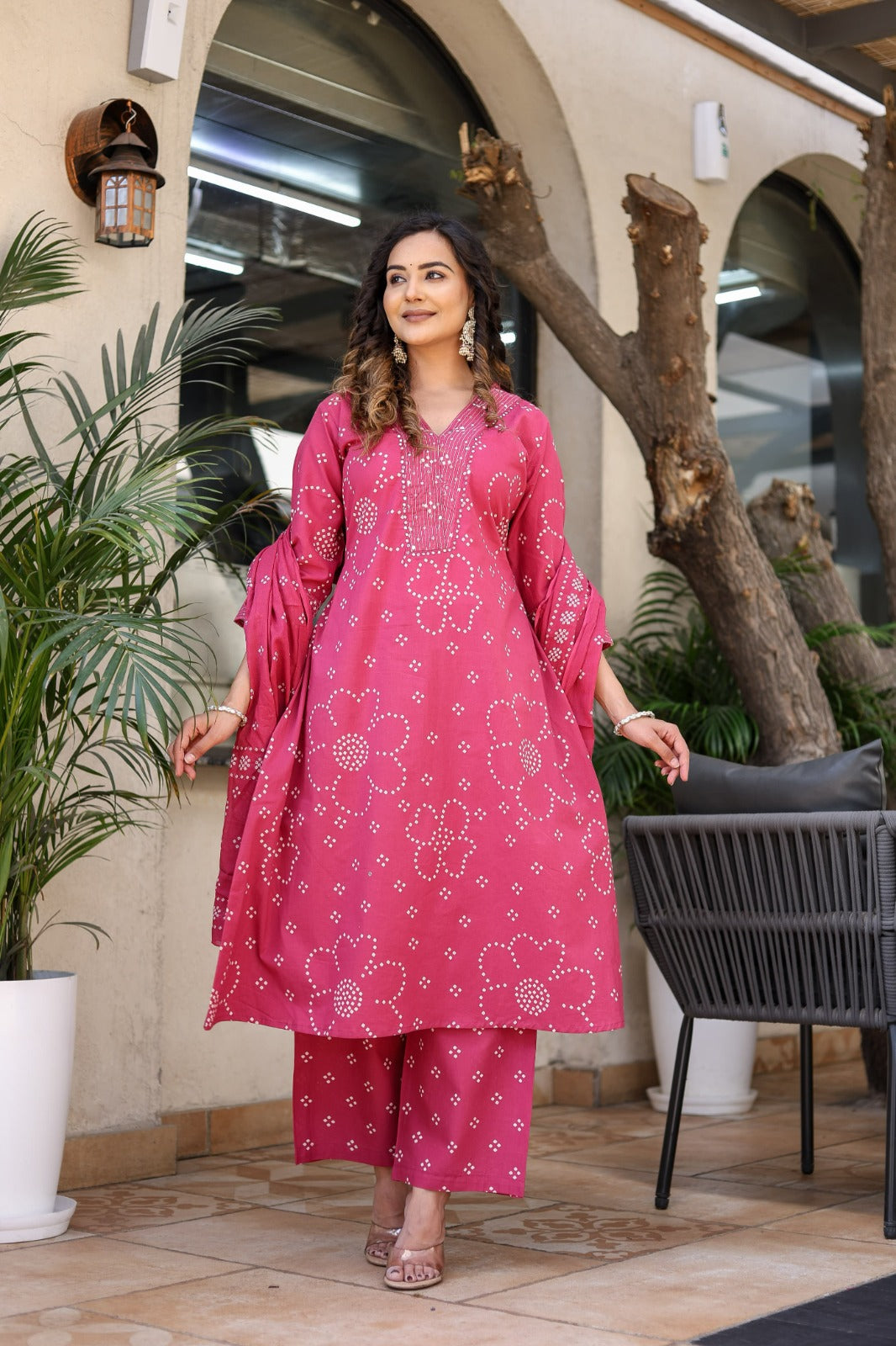 Indolady A-Line Printed Suit Set – Elegant & Comfortable!