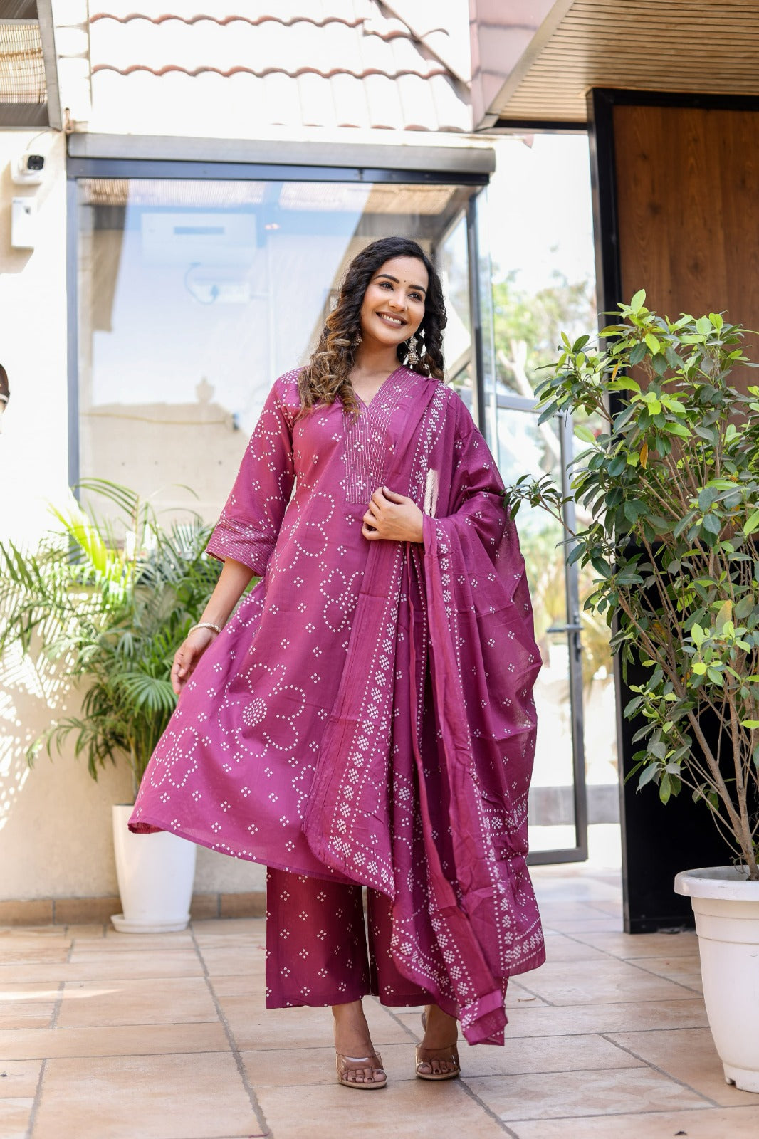 Indolady A-Line Printed Suit Set – Elegant & Comfortable!