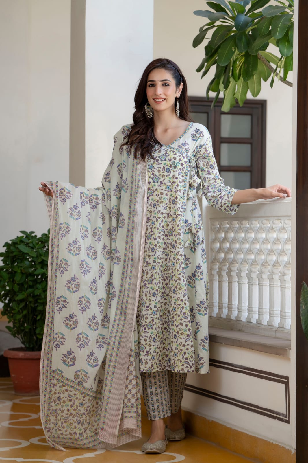 A-line Printed suit set (Kurta Pant & dupatta)Elegant